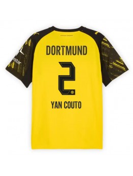 Billige Borussia Dortmund Yan Couto #2 Hjemmedrakt 2025-26 Kortermet